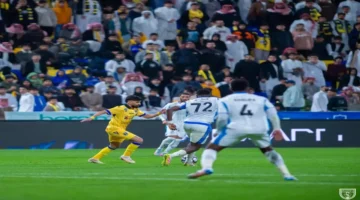 قلب مثير في الدقيقة 90+17.. هدفان يقلبان مصير المباراة